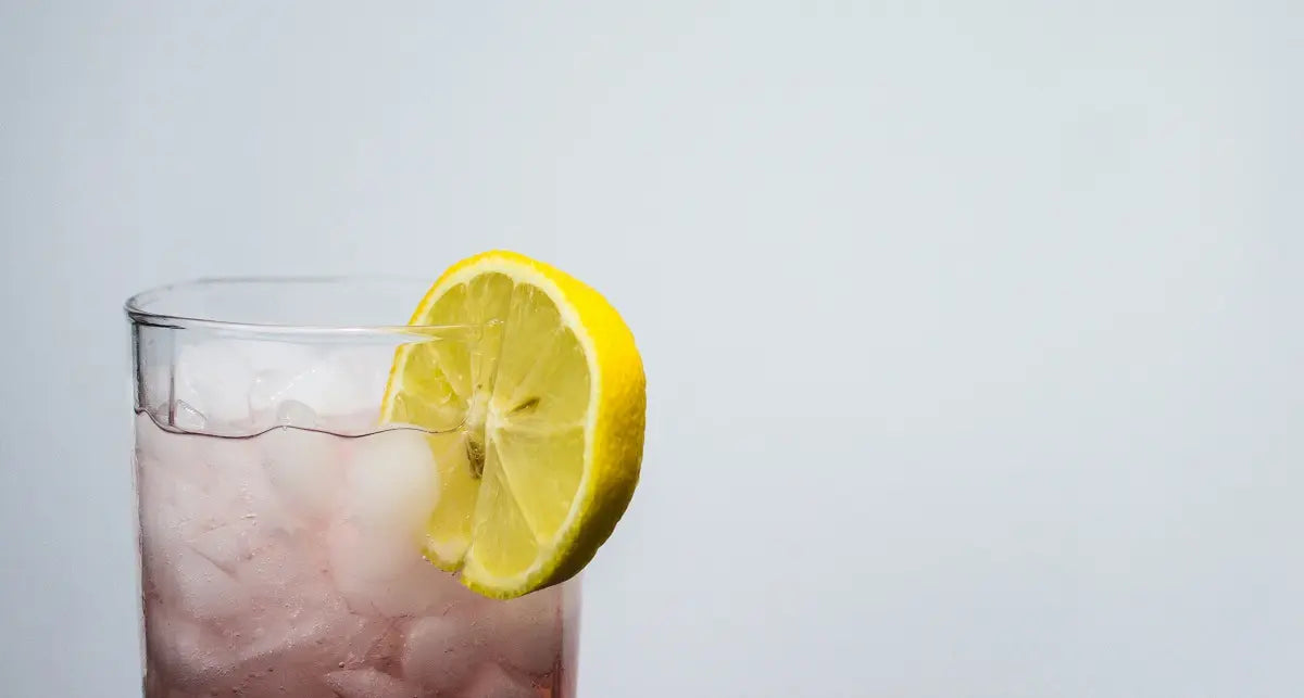 definizione e benefici del siero di latte chiaro