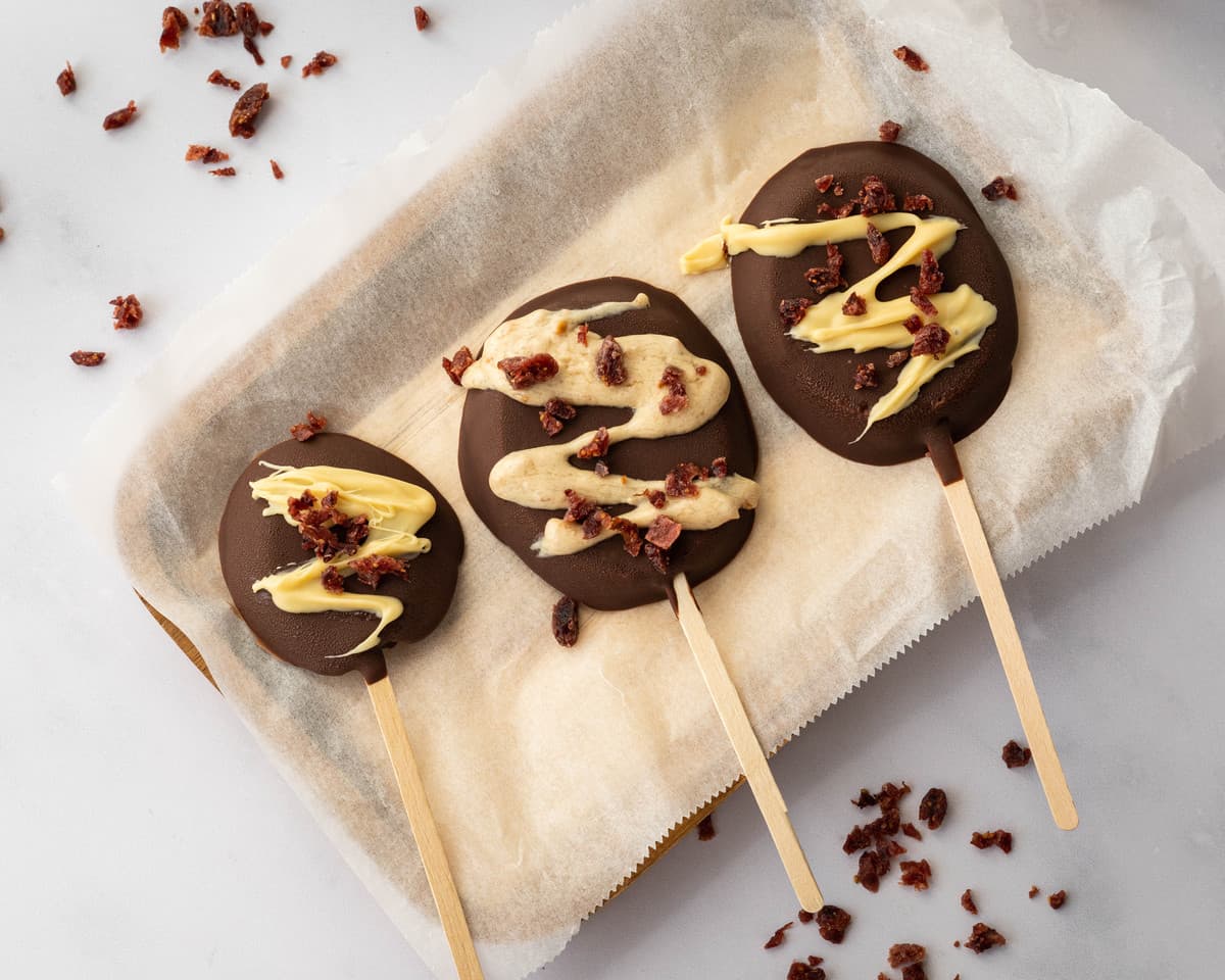 Ricetta del lecca-lecca alla mela e cioccolato